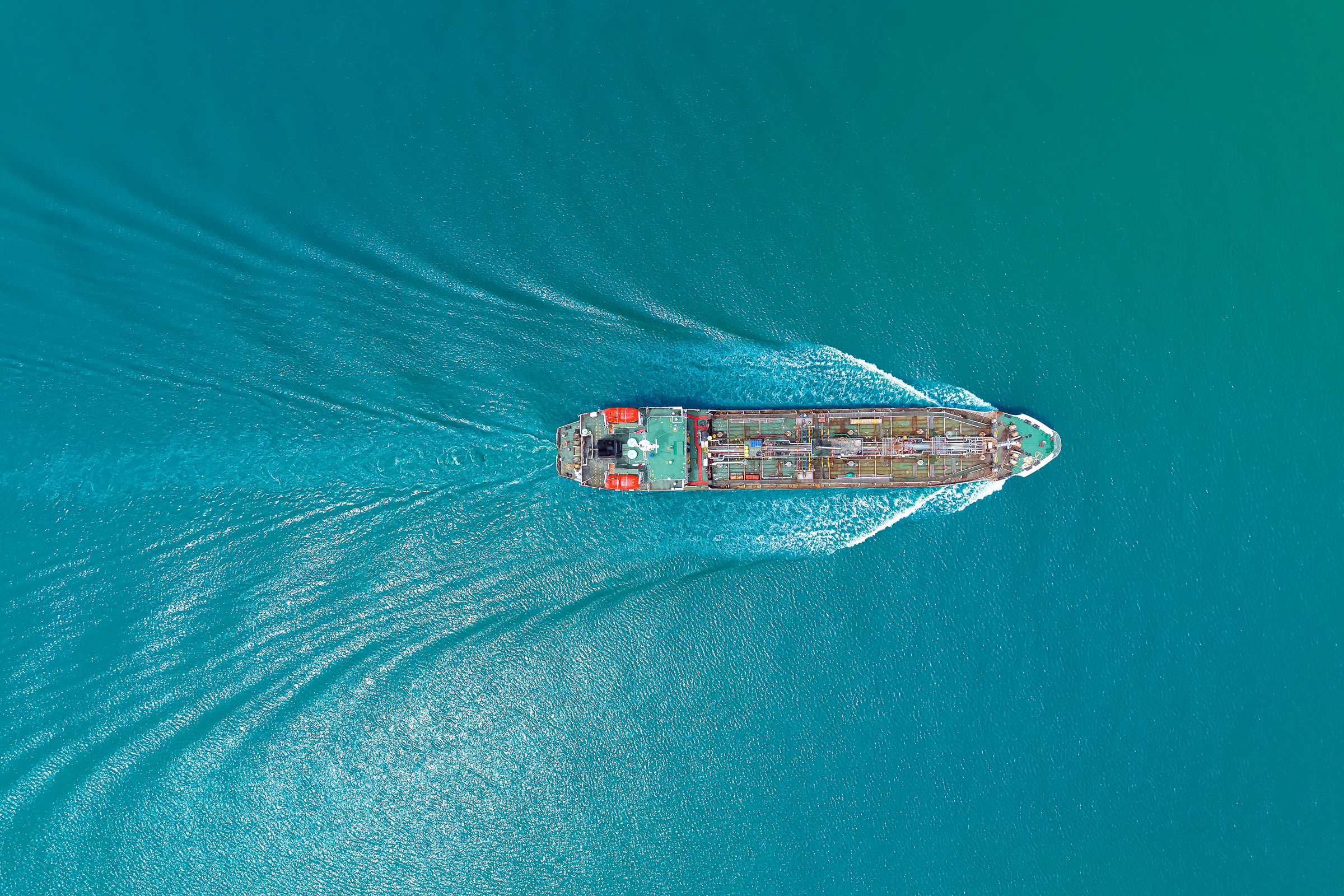 ～事業承継税制　「個人資産の株式化」とその規制～